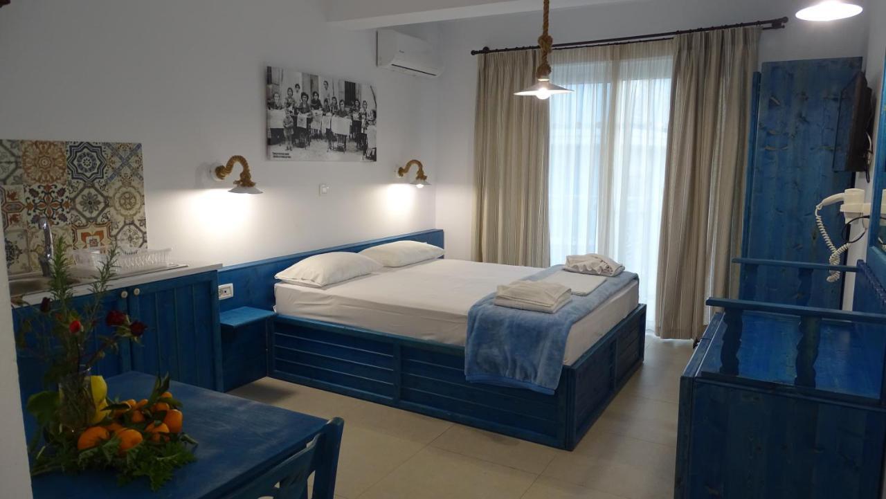 Filoxenia Apartments & Studios Theologos  Ngoại thất bức ảnh